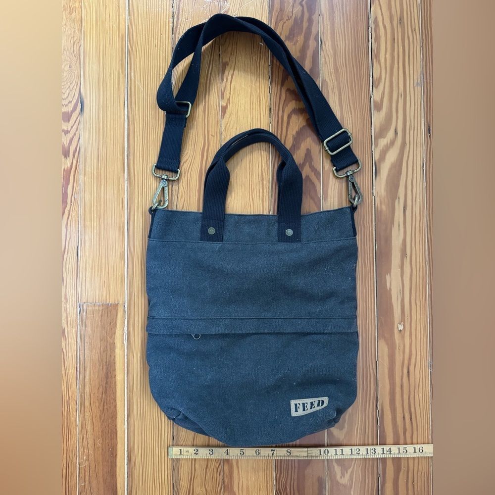 Feed Crossbody Bag - Picture 3 of 7